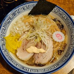 あさり出汁の潮中華そば