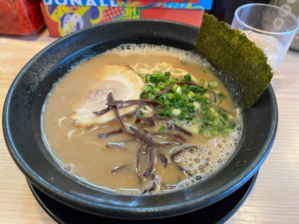 「らーめん」@九州とんこつらーめん ひらさわの写真