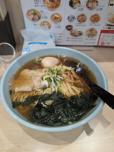 「特製味玉醤油ラーメン」@札幌本舗 クレアタワー店の写真