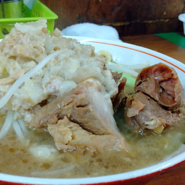 「#小ラーメン #麺少なめ #ニンニクアブラ #900円」@ラーメン二郎 品川店の写真