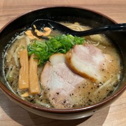 流札幌塩らーめん(1100円)