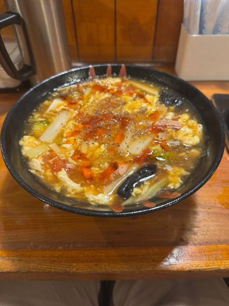 「サンラータンメン」@らーめんや うめえってばの写真