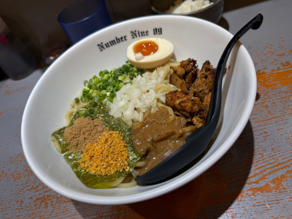 「まぜそば」@麺Dining Number Nine 09の写真