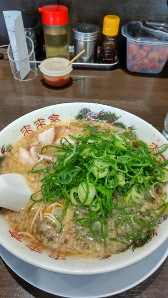 「ラーメン 820円 (ネギ多め)」@来来亭 川崎菅生店の写真