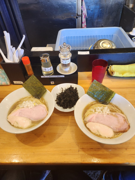 「煮干らーめん　正油と塩と岩のりと和え玉」@煮干らーめん 川むらの写真