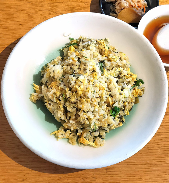 「高菜チャーハン 810円＋税」@利興の写真