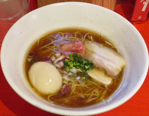 「いいとこ鶏の醤油らぁめん　1000円」@らぁめん神社の写真