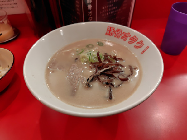 「ラーメン¥800替え玉¥100」@豚骨オタク！の写真