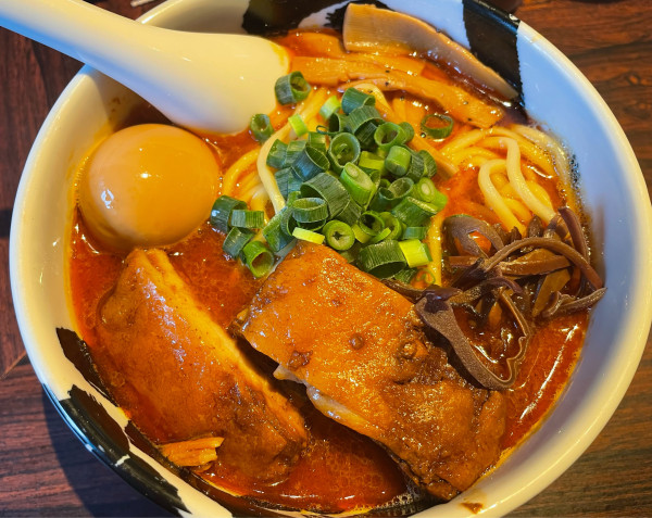 「赤武骨ラーメン」@麺屋武蔵 武骨の写真