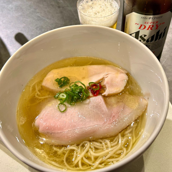 「塩ラーメン＋ビール（中瓶）」@Ramen 翡翠の写真