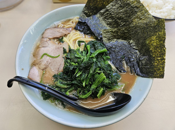 「ラーメン」@横浜家系ラーメン田中の写真