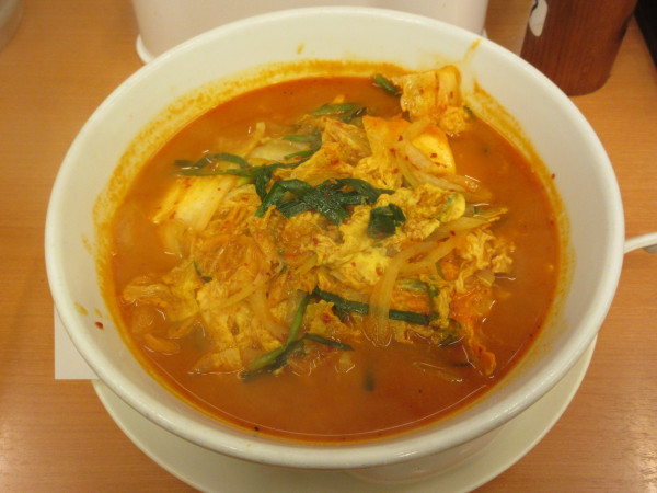 「チゲ味噌ラーメン（750円）」@熱烈中華食堂 日高屋 武蔵小金井南口店の写真