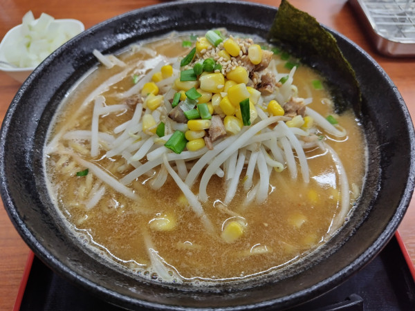 「味噌はっちゃき　＋刻み玉ネギ：無料」@ラーメンはっちゃき 松本店の写真
