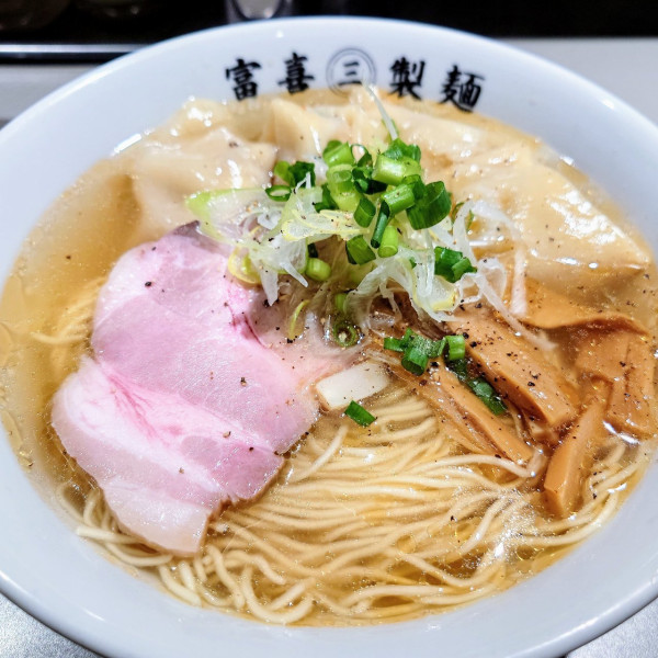 「ニューワンタンメン」@富喜製麺研究所 六本木店の写真