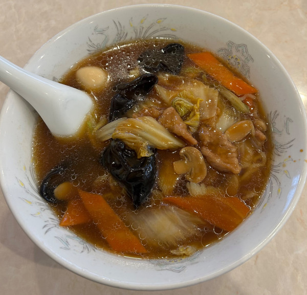 「什景湯麺(五目そば) ¥800」@香港楼 両国店の写真