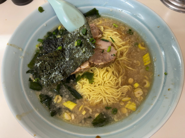 「ラーメン(中)」@ラーメンショップ 国立店の写真