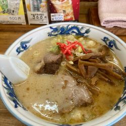 とんこつラーメン