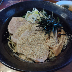 かじかや手打らーめんの画像