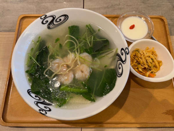 「海老と青菜のとろみ湯麺 他」@中国料理 唐苑の写真