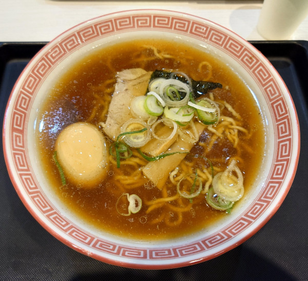 「味玉中華そば(1070円)」@荻窪中華そば 春木屋 ラゾーナ川崎店の写真