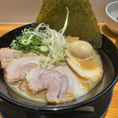 鶏そば ぶんろくの画像