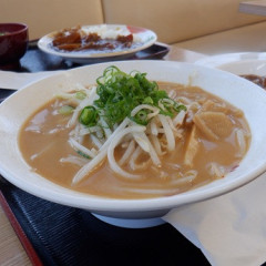 半田屋 六丁の目店の画像