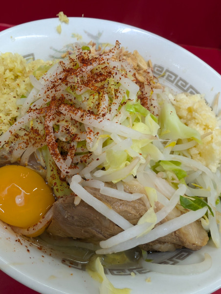 「小ラーメン(少なめ)・汁なし」@ラーメン二郎 越谷店の写真