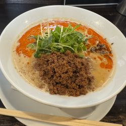 白胡麻担々麺　１辛１痺