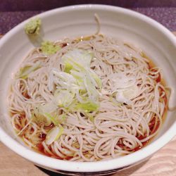 冷しそば＋大盛（麺２倍：１６０円）＝６００円