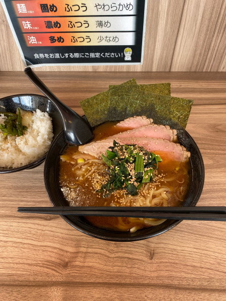 「ラーメン並」@七代目武道家の写真