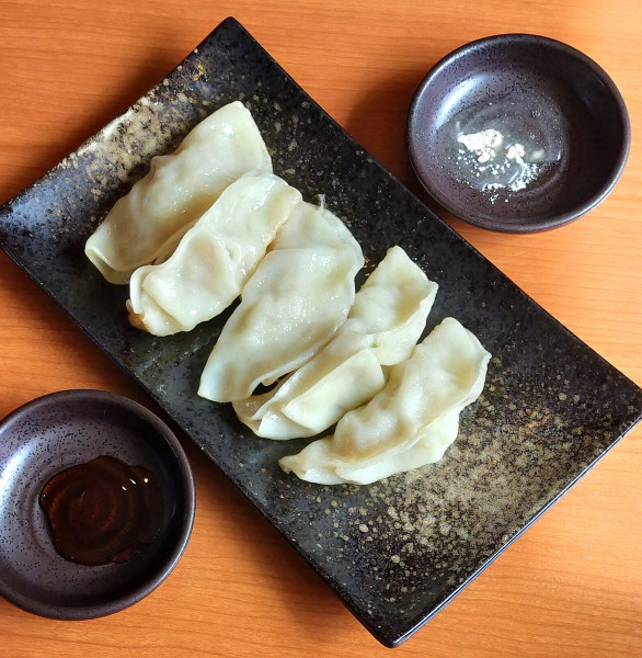 「ニンニク餃子 350円＋税」@龍麒園の写真