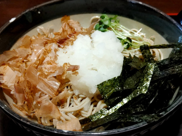 「おろしそば（880円）」@やぶそばの写真