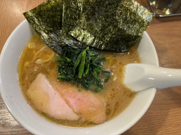 「ラーメン(モモ)」@らーめん ぱったぱたの写真