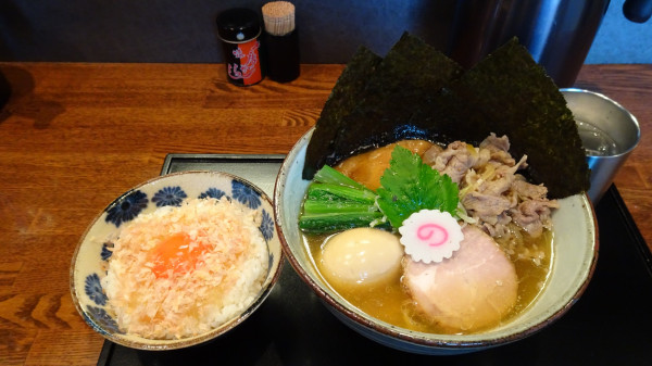 「特製中華蕎麦（1,450円）＋卵かけご飯（300円）」@中華蕎麦 きつねの写真