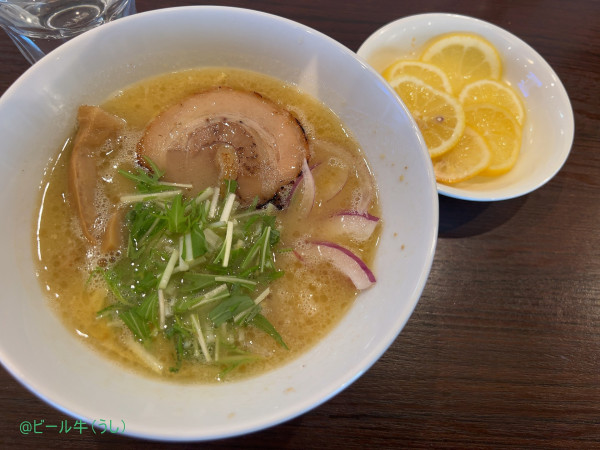 「レモン鶏白湯(1080円)」@大宮ラーメン Paitan Worksの写真