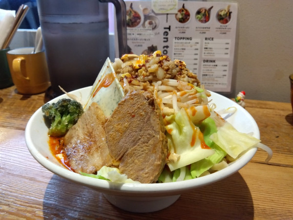 「限定　麻辣ガーリックチーズ　大盛」@スパイスラーメン 点と線. 下北沢店の写真