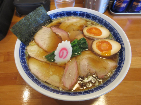 「チャーシューワンタン麺（１３００円）＋味玉１５０円」@白河手打ち麺 ひかるの写真