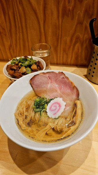 「塩らーめんとチャーシュー丼と和え玉(塩)」@中華そば みつ葉の写真