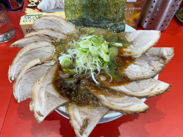 「背脂中華そば（大）肉増し」@ラーメン長瀬の写真