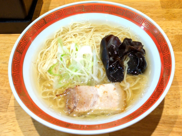 「豚ラーメン(塩)」@ラーメン NO.ONE 町屋店の写真