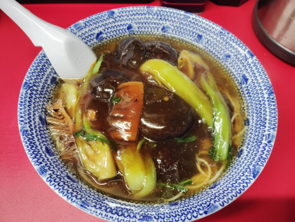 「オススメ　冬菇麺  (しいたけそば）　　980円」@あ麺んぼの写真