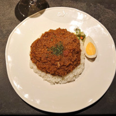 On a slow boat to ...の画像