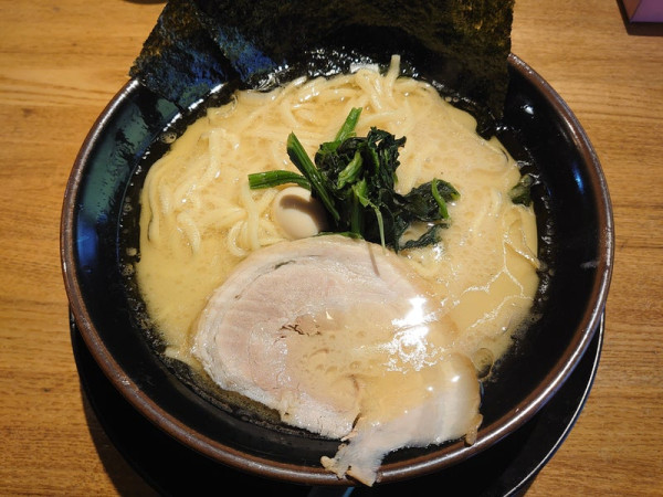 「ラーメン（塩）」@横浜家系ラーメン 天来家の写真