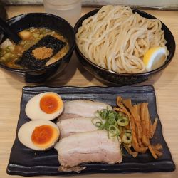 特製つけそば（豚）＋麺大盛