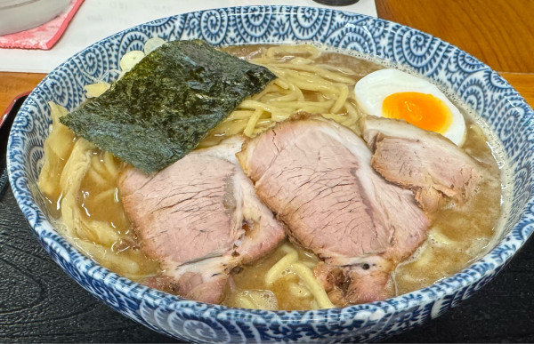 「濃厚中華そば特大400g」@濃厚中華そば 佐とうの写真