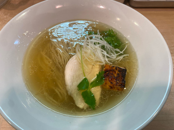 「塩らぁ麺　1000円」@そば～じゅの写真