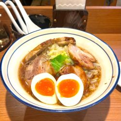 チャーシュー豚骨醤油ラーメン【TP】塩味玉