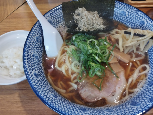 「煮干醤油(太麺)(980)」@西國やの写真