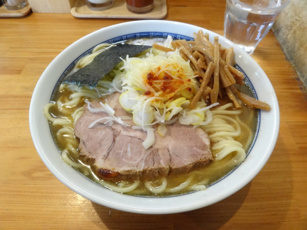 「塩ラーメン1200円」@自家製中華そば としおかの写真