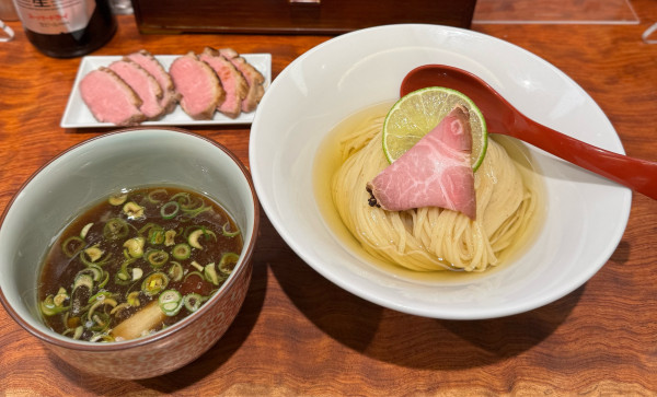「【試作】特製昆布水つけ麺（鴨）」@三馬路 東京店の写真